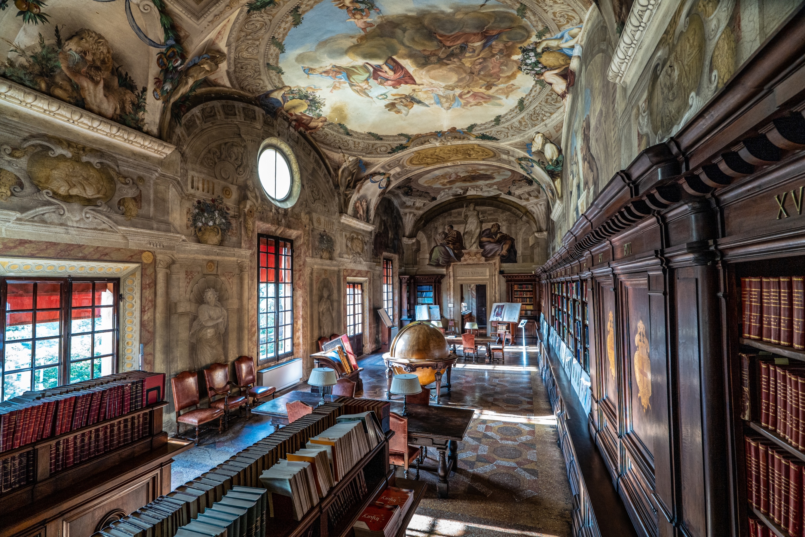 La biblioteca Umberto I dell'Istituto Ortopedico Rizzoli